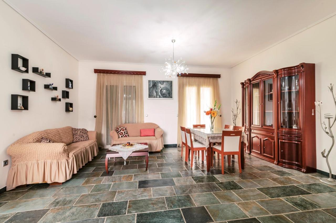 Villa Chara At Archaggelos / Rhodes Archangelos (Rhodes)